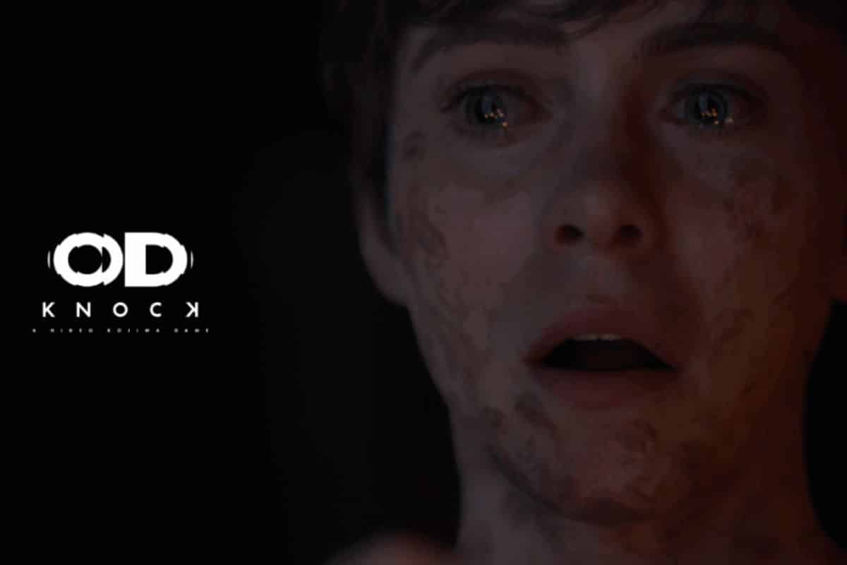 Visage surpris d'un personnage sombre.