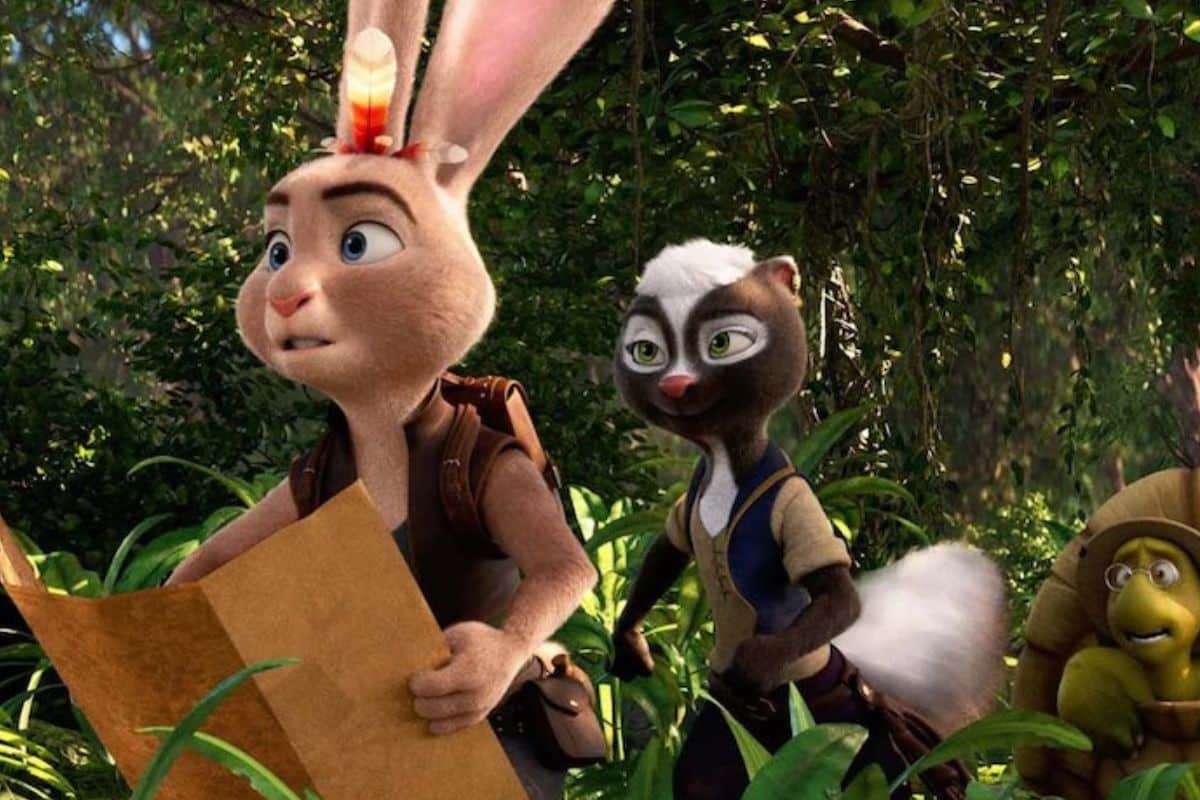 Animaux dessin animé explorant la jungle avec carte.