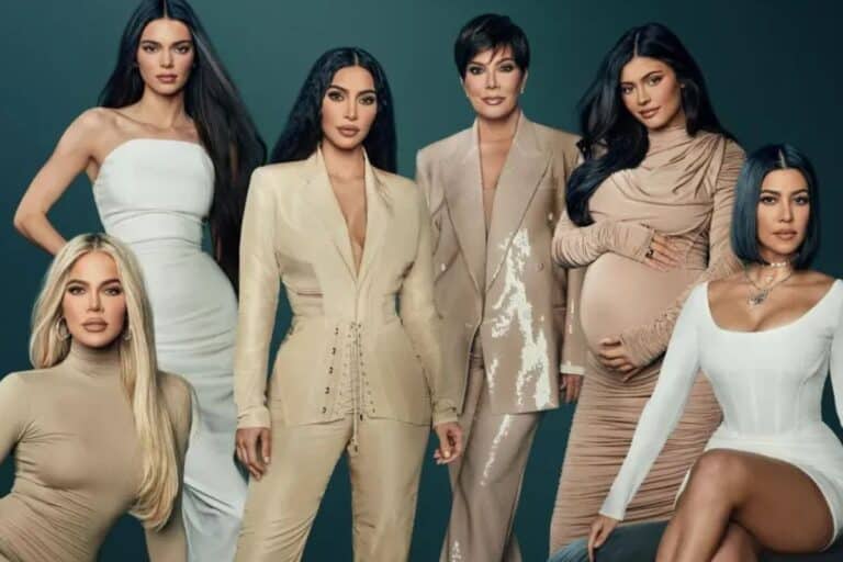Ne ratez pas la famille la plus célèbre du monde : saison 7 des Kardashian reviennent dès aujourd’hui sur Disney+