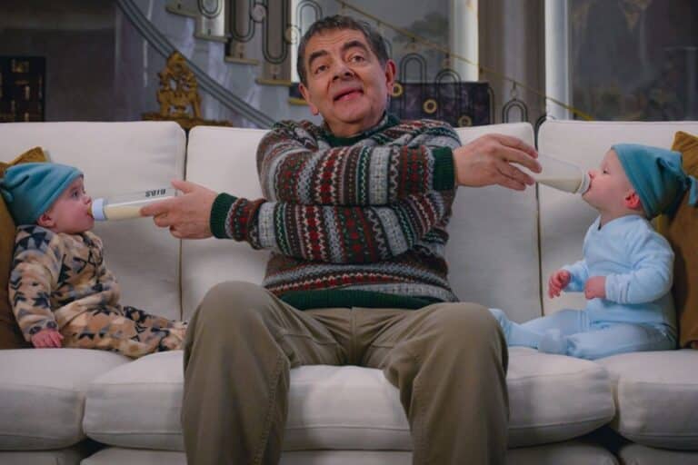 La comédie Netflix que vous ne devez pas rater : Rowan Atkinson en duel burlesque contre un bébé, à voir en famille