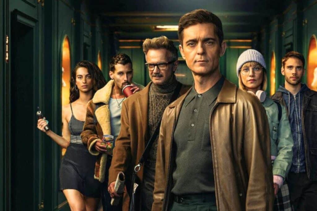 Groupe de personnes dans un couloir.