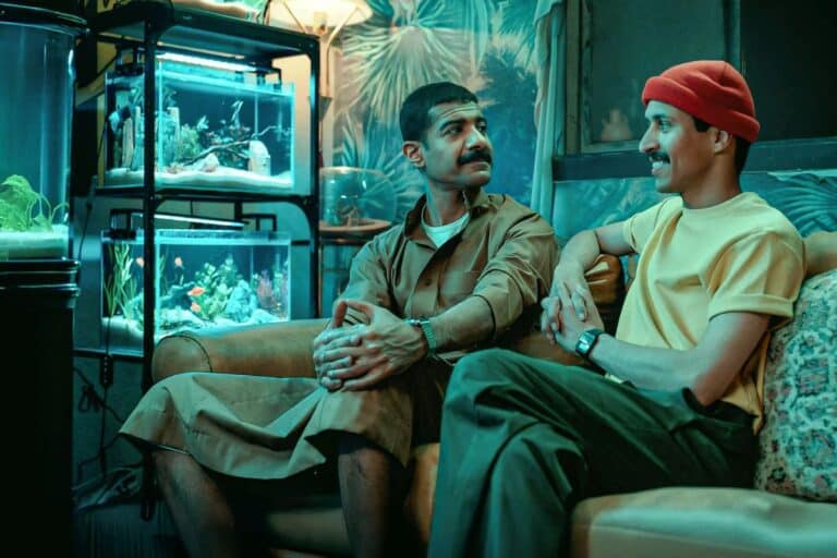 Sur Netflix maintenant : une comédie saoudienne autour d’un kidnapping à domicile qui réinvente l’humour et bouscule les codes du genre