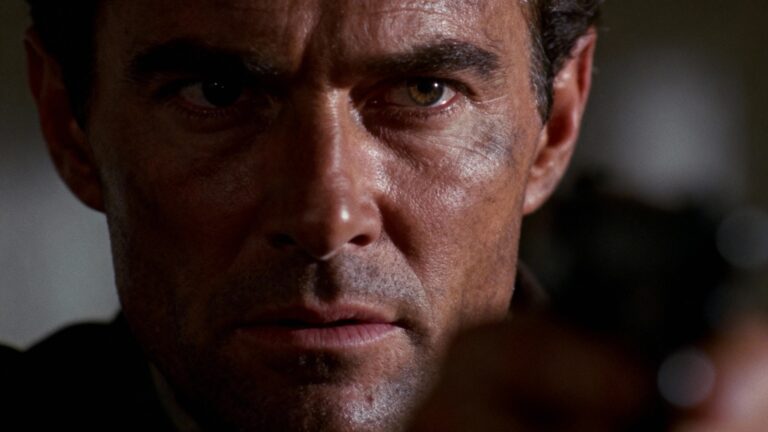 Dead Man&rsquo;s Wire : le thriller sous tension qui confirme que Bill Skarsgård est un génie