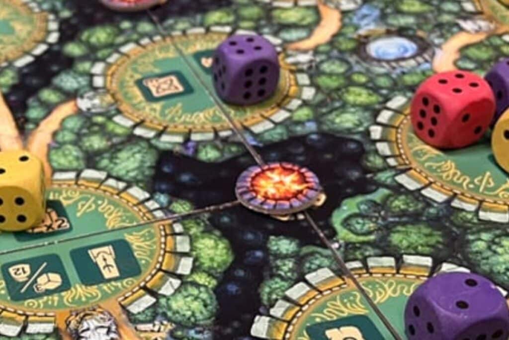 Jeu de société avec dés colorés sur plateau illustré.