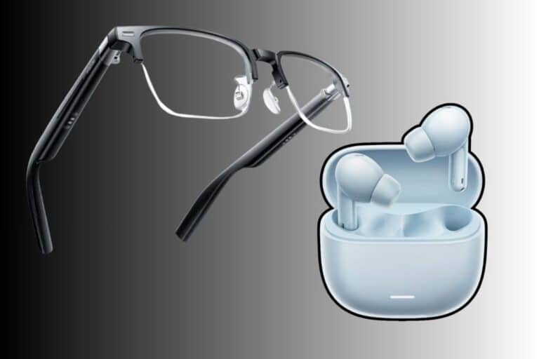 Lunettes noires et écouteurs blancs sur fond gris.