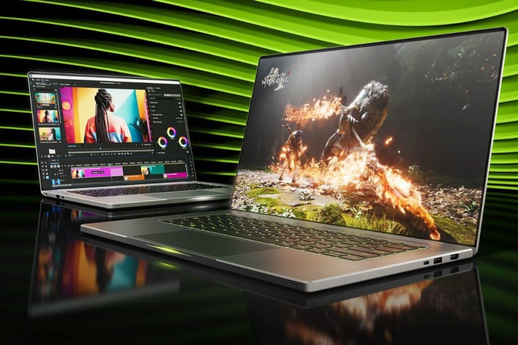 Deux ordinateurs portables avec jeux vidéo et montage.