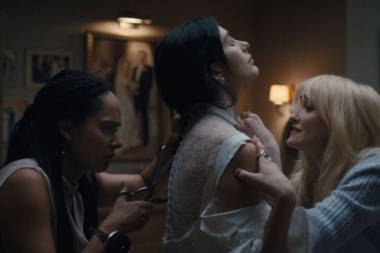 “Un très mauvais pressentiment” arrive : découvre pourquoi cette série horrifique va te faire craindre ton mariage