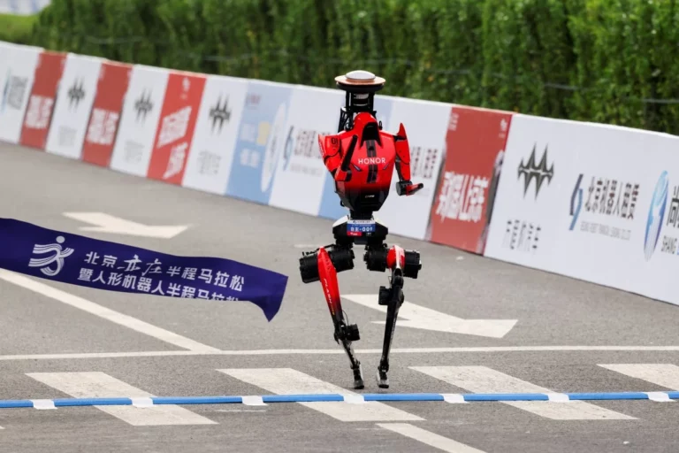 robot honor